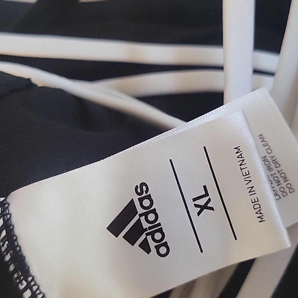 NWOT adidas Black onepiece Swimsuit SZ XL - Picture 3 of 6